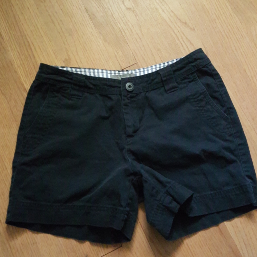 Black, Natural Reflections, Shorts